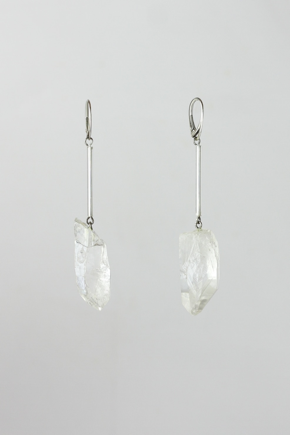Raw quartz, glass and silver earrings