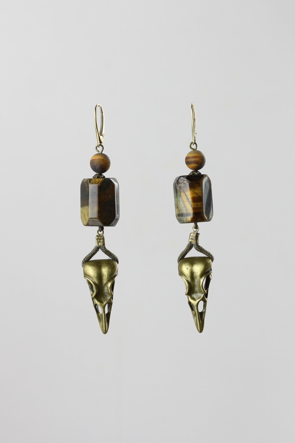 Tiger’s eye and gold pleated silver earrings